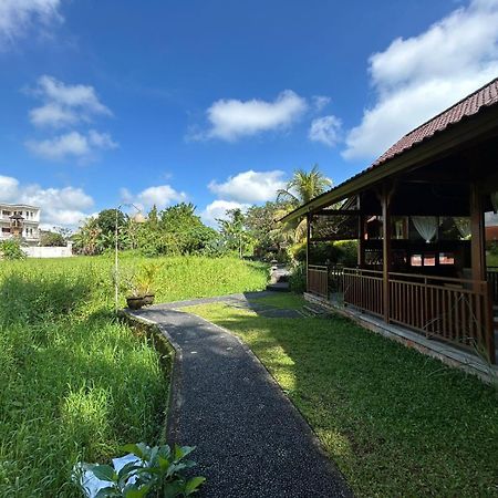 Tirta Padi Villa Ubud Exterior photo