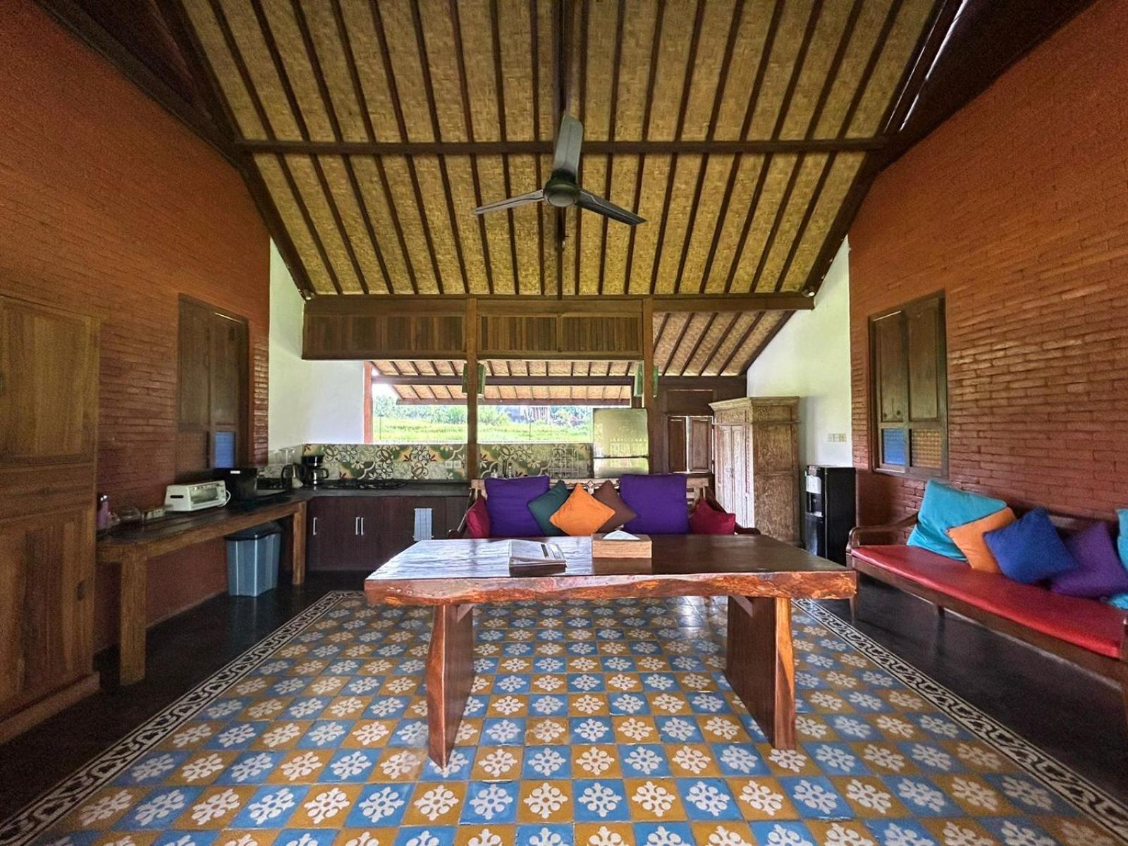 Tirta Padi Villa Ubud Exterior photo