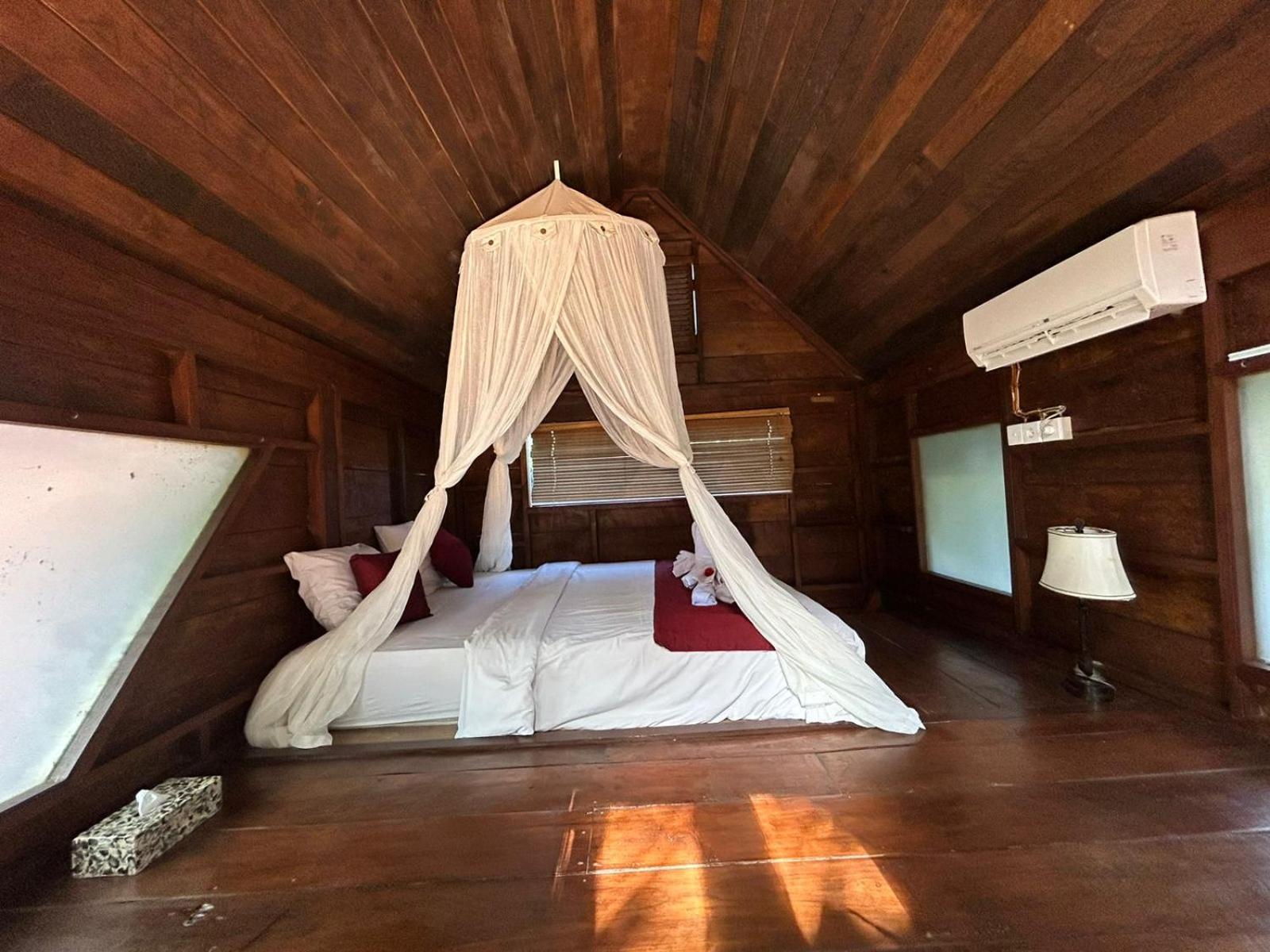 Tirta Padi Villa Ubud Exterior photo