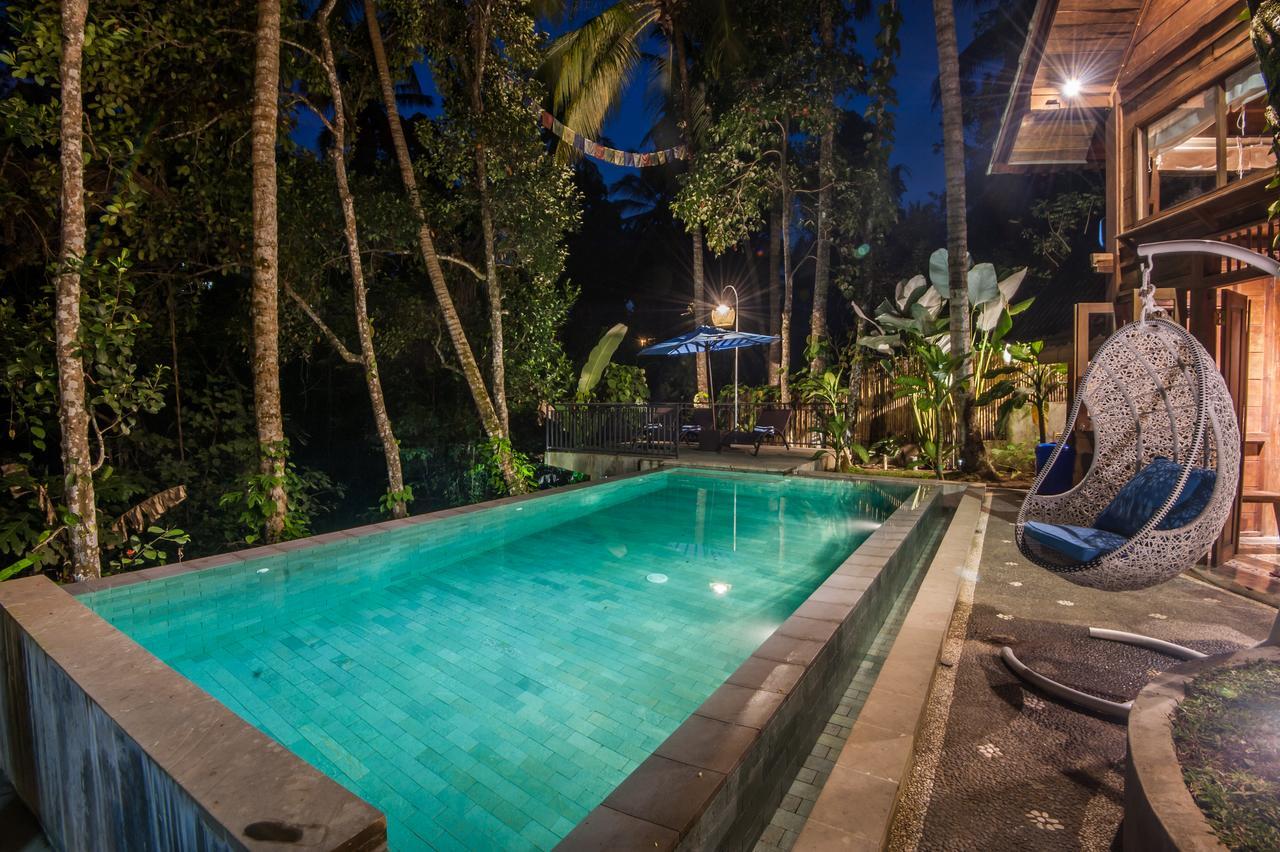 Tirta Padi Villa Ubud Exterior photo