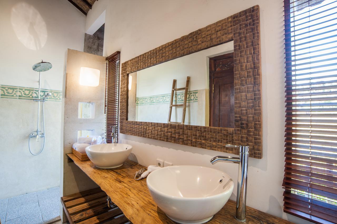 Tirta Padi Villa Ubud Exterior photo